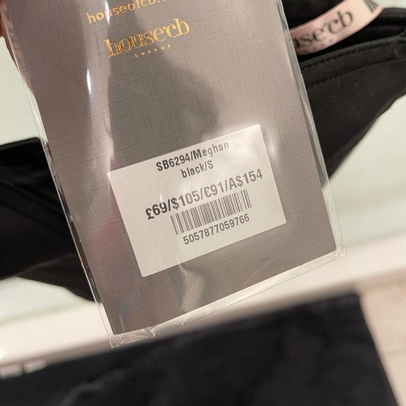 Brand new never worn - Picture 3 of 3